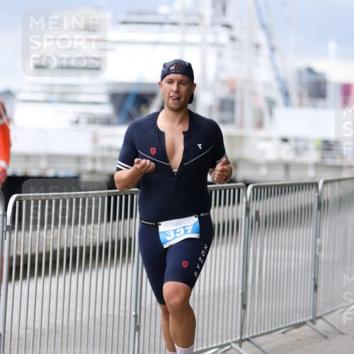 16.08.2026 - KN Förde Triathlon 2026 Antke Förster http://msf.ph/oto/9996462 16.08.2026 11:52:26 Laufen  meine-sportfotos.de