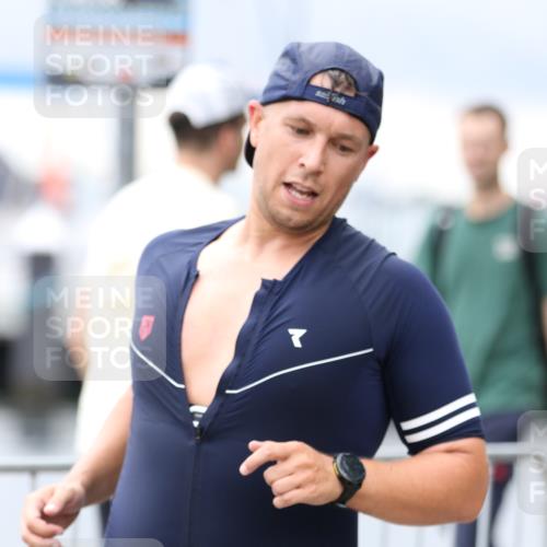 16.08.2026 - KN Förde Triathlon 2026 Antke Förster http://msf.ph/oto/9996467 16.08.2026 11:52:28 Laufen  meine-sportfotos.de