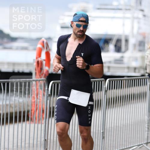 16.08.2026 - KN Förde Triathlon 2026 Antke Förster http://msf.ph/oto/9996472 16.08.2026 11:52:38 Laufen  meine-sportfotos.de