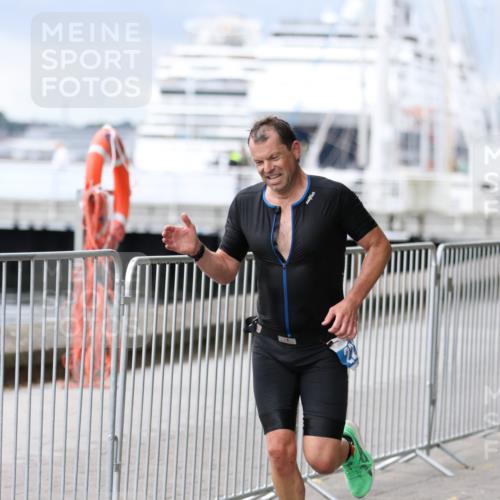 16.08.2026 - KN Förde Triathlon 2026 Antke Förster http://msf.ph/oto/9996495 16.08.2026 11:53:01 Laufen  meine-sportfotos.de