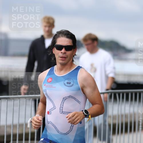 16.08.2026 - KN Förde Triathlon 2026 Antke Förster http://msf.ph/oto/9996552 16.08.2026 11:55:02 Laufen  meine-sportfotos.de