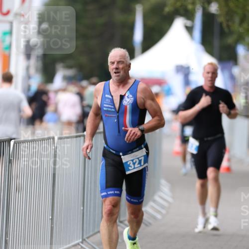 16.08.2026 - KN Förde Triathlon 2026 Antke Förster http://msf.ph/oto/9996556 16.08.2026 11:55:06 Laufen  meine-sportfotos.de