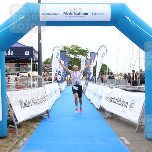 16.08.2026 - KN Förde Triathlon 2026 Markus Tischler http://msf.ph/oto/9996559 16.08.2026 11:58:51 Ziel 321, 331, 321, 331 meine-sportfotos.de