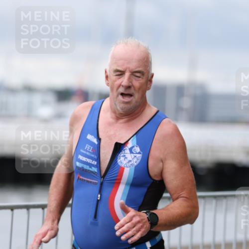 16.08.2026 - KN Förde Triathlon 2026 Antke Förster http://msf.ph/oto/9996563 16.08.2026 11:55:12 Laufen  meine-sportfotos.de