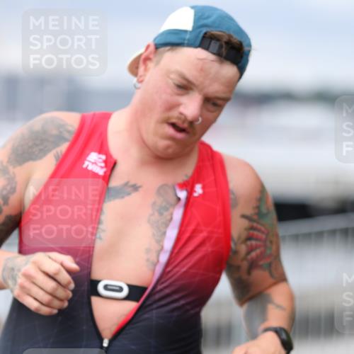 16.08.2026 - KN Förde Triathlon 2026 Antke Förster http://msf.ph/oto/9996589 16.08.2026 11:55:37 Laufen  meine-sportfotos.de