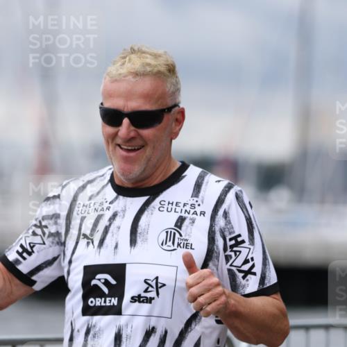 16.08.2026 - KN Förde Triathlon 2026 Antke Förster http://msf.ph/oto/9996601 16.08.2026 11:55:50 Laufen  meine-sportfotos.de