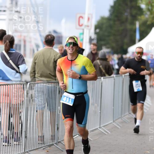 16.08.2026 - KN Förde Triathlon 2026 Antke Förster http://msf.ph/oto/9996638 16.08.2026 11:56:25 Laufen  meine-sportfotos.de