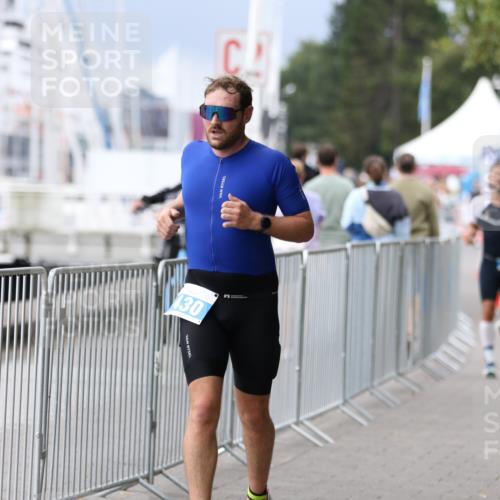 16.08.2026 - KN Förde Triathlon 2026 Antke Förster http://msf.ph/oto/9996656 16.08.2026 11:56:43 Laufen  meine-sportfotos.de
