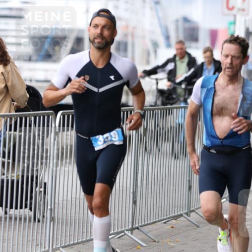16.08.2026 - KN Förde Triathlon 2026 Antke Förster http://msf.ph/oto/9996663 16.08.2026 11:56:49 Laufen  meine-sportfotos.de