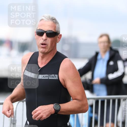 16.08.2026 - KN Förde Triathlon 2026 Antke Förster http://msf.ph/oto/9996687 16.08.2026 11:57:10 Laufen  meine-sportfotos.de