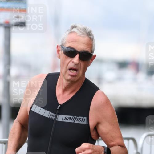 16.08.2026 - KN Förde Triathlon 2026 Antke Förster http://msf.ph/oto/9996689 16.08.2026 11:57:11 Laufen  meine-sportfotos.de