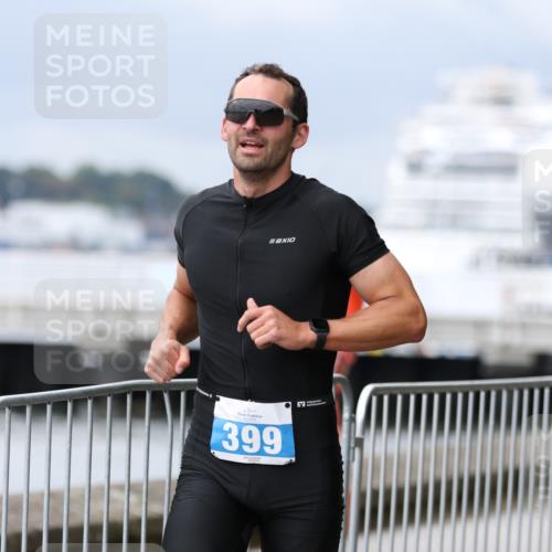 16.08.2026 - KN Förde Triathlon 2026 Antke Förster http://msf.ph/oto/9996692 16.08.2026 11:57:13 Laufen  meine-sportfotos.de