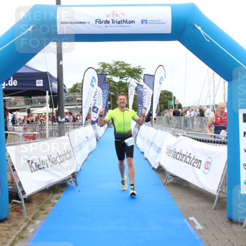 16.08.2026 - KN Förde Triathlon 2026 Markus Tischler http://msf.ph/oto/9996696 16.08.2026 11:59:47 Ziel 324, 324 meine-sportfotos.de