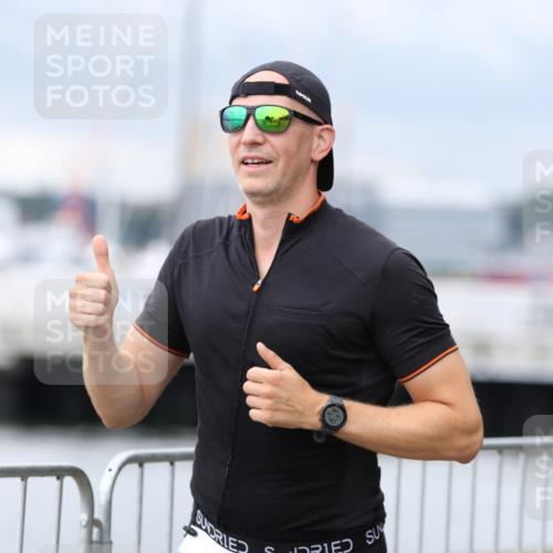 16.08.2026 - KN Förde Triathlon 2026 Antke Förster http://msf.ph/oto/9996717 16.08.2026 11:57:38 Laufen  meine-sportfotos.de