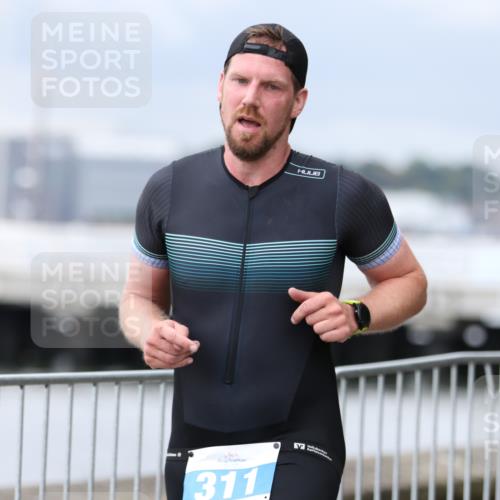 16.08.2026 - KN Förde Triathlon 2026 Antke Förster http://msf.ph/oto/9996725 16.08.2026 11:57:44 Laufen  meine-sportfotos.de