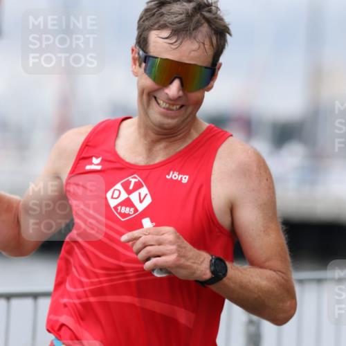 16.08.2026 - KN Förde Triathlon 2026 Antke Förster http://msf.ph/oto/9996762 16.08.2026 11:58:14 Laufen  meine-sportfotos.de