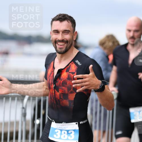 16.08.2026 - KN Förde Triathlon 2026 Antke Förster http://msf.ph/oto/9996786 16.08.2026 11:58:32 Laufen  meine-sportfotos.de