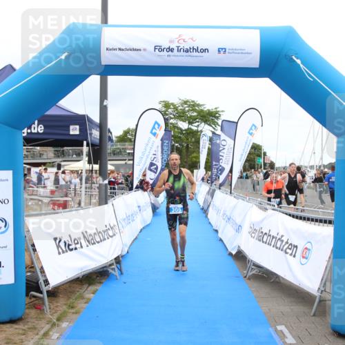 16.08.2026 - KN Förde Triathlon 2026 Markus Tischler http://msf.ph/oto/9996831 16.08.2026 12:00:49 Ziel 305, 305 meine-sportfotos.de