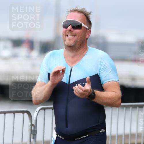 16.08.2026 - KN Förde Triathlon 2026 Antke Förster http://msf.ph/oto/9996832 16.08.2026 11:59:20 Laufen  meine-sportfotos.de