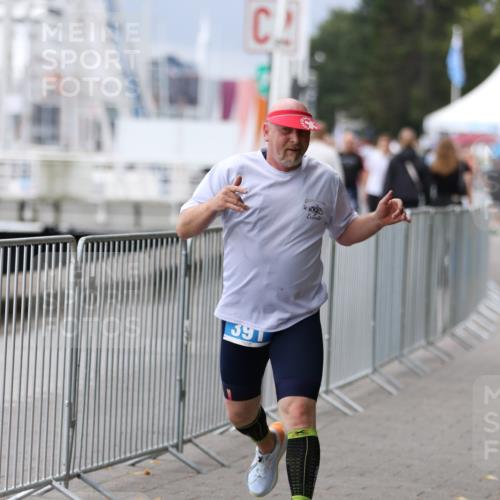 16.08.2026 - KN Förde Triathlon 2026 Antke Förster http://msf.ph/oto/9996906 16.08.2026 12:00:43 Laufen  meine-sportfotos.de