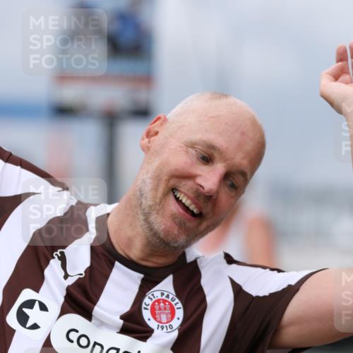 16.08.2026 - KN Förde Triathlon 2026 Antke Förster http://msf.ph/oto/9996963 16.08.2026 12:02:08 Laufen  meine-sportfotos.de