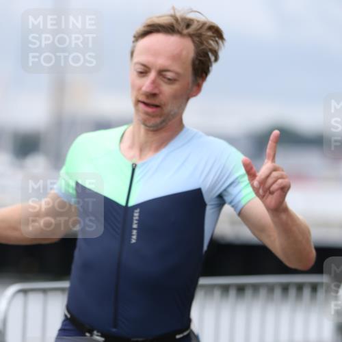 16.08.2026 - KN Förde Triathlon 2026 Antke Förster http://msf.ph/oto/9996971 16.08.2026 12:02:27 Laufen  meine-sportfotos.de