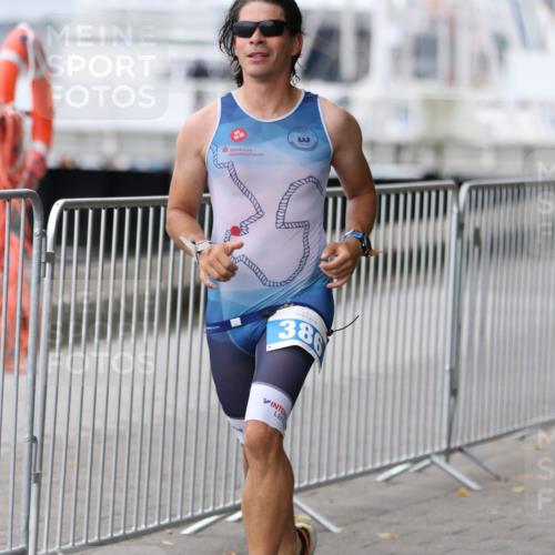 16.08.2026 - KN Förde Triathlon 2026 Antke Förster http://msf.ph/oto/9996975 16.08.2026 12:02:29 Laufen  meine-sportfotos.de
