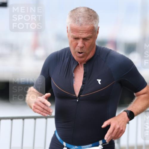 16.08.2026 - KN Förde Triathlon 2026 Antke Förster http://msf.ph/oto/9996980 16.08.2026 12:02:33 Laufen  meine-sportfotos.de