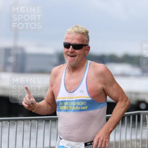 16.08.2026 - KN Förde Triathlon 2026 Antke Förster http://msf.ph/oto/9997031 16.08.2026 12:03:51 Laufen  meine-sportfotos.de