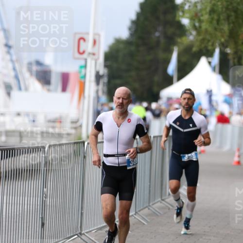 16.08.2026 - KN Förde Triathlon 2026 Antke Förster http://msf.ph/oto/9997035 16.08.2026 12:04:06 Laufen  meine-sportfotos.de