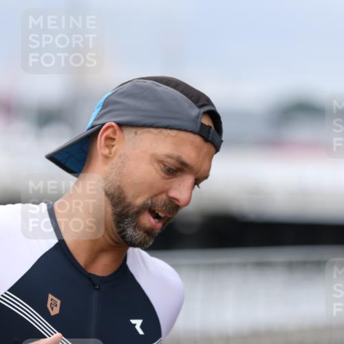 16.08.2026 - KN Förde Triathlon 2026 Antke Förster http://msf.ph/oto/9997044 16.08.2026 12:04:11 Laufen  meine-sportfotos.de