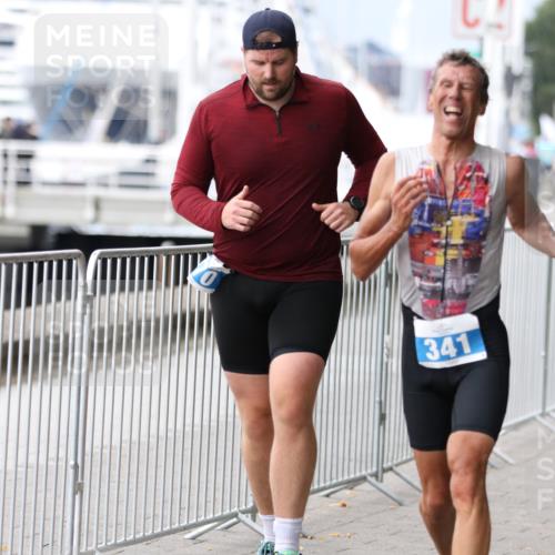 16.08.2026 - KN Förde Triathlon 2026 Antke Förster http://msf.ph/oto/9997075 16.08.2026 12:04:58 Laufen  meine-sportfotos.de