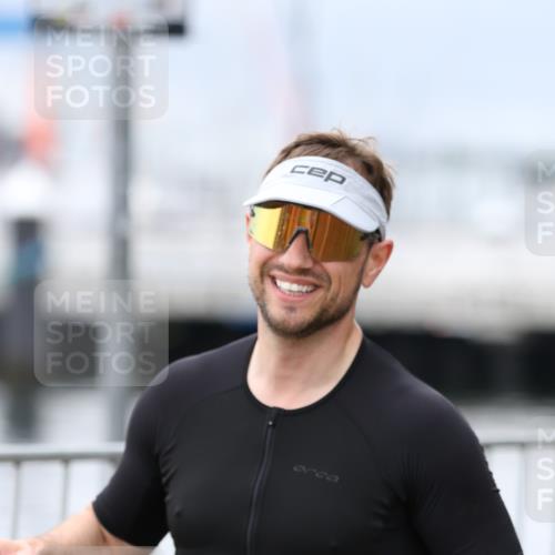 16.08.2026 - KN Förde Triathlon 2026 Antke Förster http://msf.ph/oto/9997142 16.08.2026 12:06:17 Laufen  meine-sportfotos.de