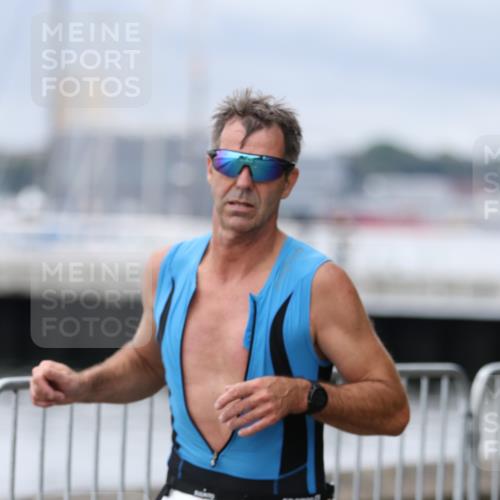 16.08.2026 - KN Förde Triathlon 2026 Antke Förster http://msf.ph/oto/9997157 16.08.2026 12:06:37 Laufen  meine-sportfotos.de