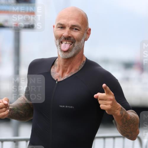 16.08.2026 - KN Förde Triathlon 2026 Antke Förster http://msf.ph/oto/9997202 16.08.2026 12:07:23 Laufen  meine-sportfotos.de