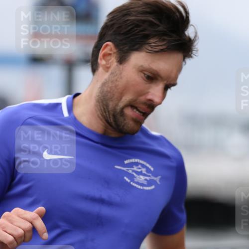 16.08.2026 - KN Förde Triathlon 2026 Antke Förster http://msf.ph/oto/9997224 16.08.2026 12:07:43 Laufen  meine-sportfotos.de