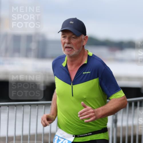 16.08.2026 - KN Förde Triathlon 2026 Antke Förster http://msf.ph/oto/9997238 16.08.2026 12:08:04 Laufen  meine-sportfotos.de