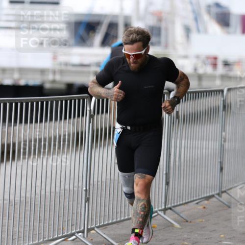 16.08.2026 - KN Förde Triathlon 2026 Antke Förster http://msf.ph/oto/9997251 16.08.2026 12:08:20 Laufen  meine-sportfotos.de