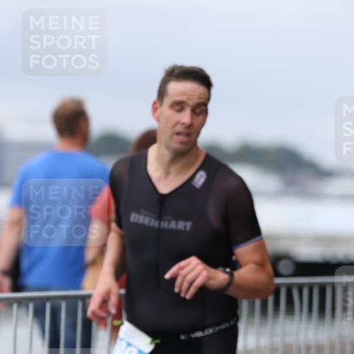 16.08.2026 - KN Förde Triathlon 2026 Antke Förster http://msf.ph/oto/9997262 16.08.2026 12:08:32 Laufen  meine-sportfotos.de