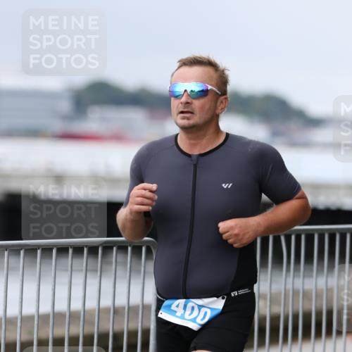 16.08.2026 - KN Förde Triathlon 2026 Antke Förster http://msf.ph/oto/9997363 16.08.2026 12:10:50 Laufen  meine-sportfotos.de