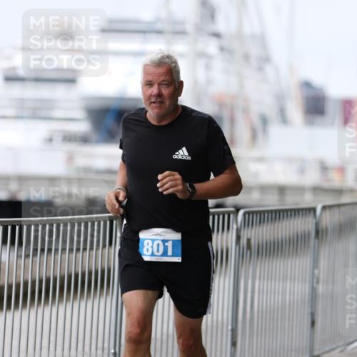 16.08.2026 - KN Förde Triathlon 2026 Antke Förster http://msf.ph/oto/9997419 16.08.2026 12:12:37 Laufen  meine-sportfotos.de