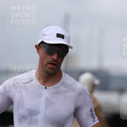 16.08.2026 - KN Förde Triathlon 2026 Antke Förster http://msf.ph/oto/9997471 16.08.2026 12:14:11 Laufen  meine-sportfotos.de