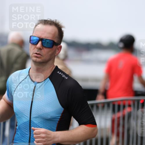 16.08.2026 - KN Förde Triathlon 2026 Antke Förster http://msf.ph/oto/9997472 16.08.2026 12:14:13 Laufen  meine-sportfotos.de