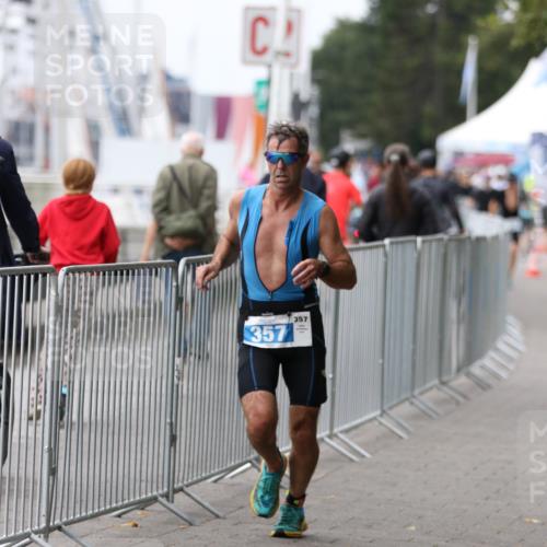 16.08.2026 - KN Förde Triathlon 2026 Antke Förster http://msf.ph/oto/9997483 16.08.2026 12:14:37 Laufen  meine-sportfotos.de