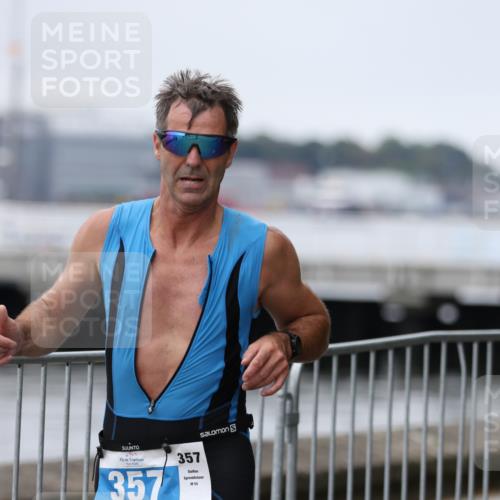 16.08.2026 - KN Förde Triathlon 2026 Antke Förster http://msf.ph/oto/9997487 16.08.2026 12:14:40 Laufen  meine-sportfotos.de