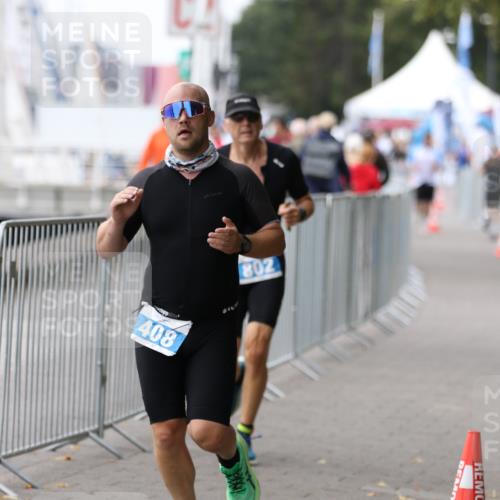 16.08.2026 - KN Förde Triathlon 2026 Antke Förster http://msf.ph/oto/9997492 16.08.2026 12:14:55 Laufen  meine-sportfotos.de