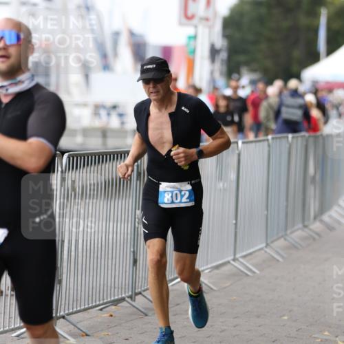 16.08.2026 - KN Förde Triathlon 2026 Antke Förster http://msf.ph/oto/9997494 16.08.2026 12:14:56 Laufen  meine-sportfotos.de