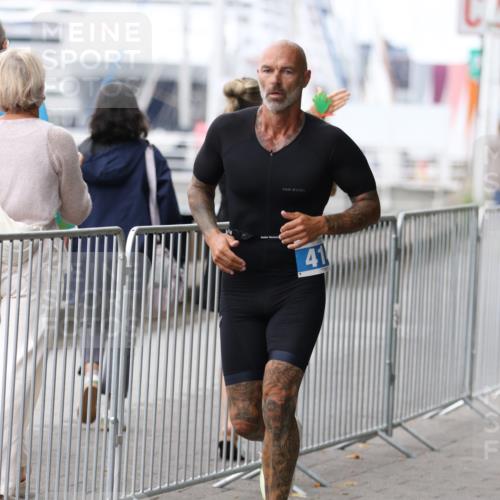 16.08.2026 - KN Förde Triathlon 2026 Antke Förster http://msf.ph/oto/9997539 16.08.2026 12:16:02 Laufen  meine-sportfotos.de