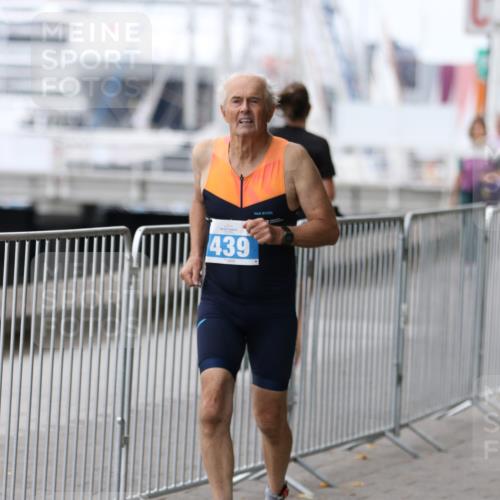 16.08.2026 - KN Förde Triathlon 2026 Antke Förster http://msf.ph/oto/9997611 16.08.2026 12:17:49 Laufen  meine-sportfotos.de