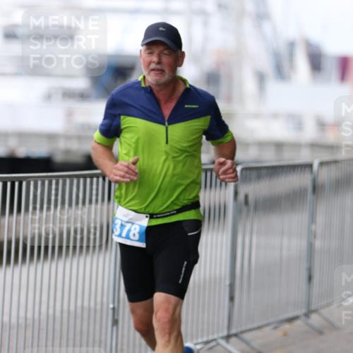 16.08.2026 - KN Förde Triathlon 2026 Antke Förster http://msf.ph/oto/9997641 16.08.2026 12:18:48 Laufen  meine-sportfotos.de